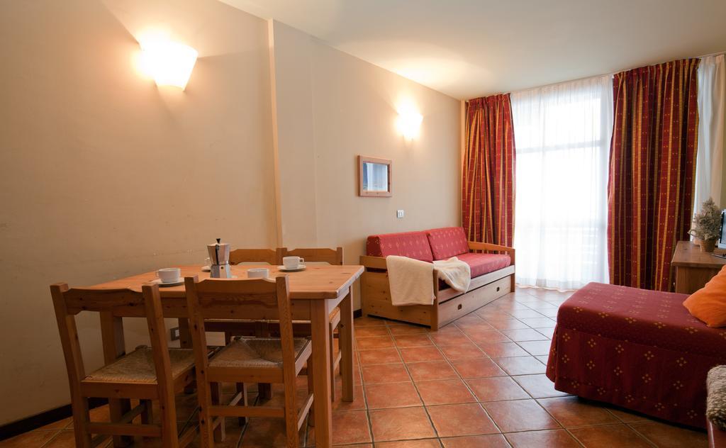 Residence Stalle Lunghe Prato Nevoso Exteriör bild